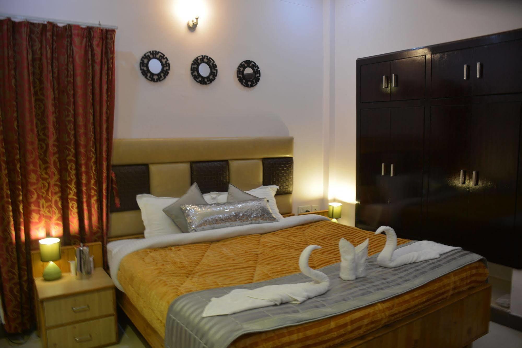 Harshikhar Hotel Бхімтал Екстер'єр фото